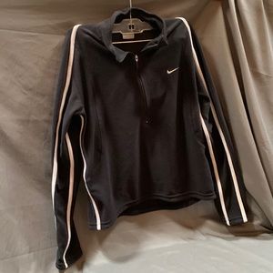 Women’s Nike Therma-Fit fleece athletic wear half zip pullover jacket
